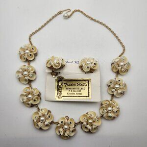Trader Halls Hawaiian Village Necklace And Clip-On Earrings Set 50s 60s Vintage